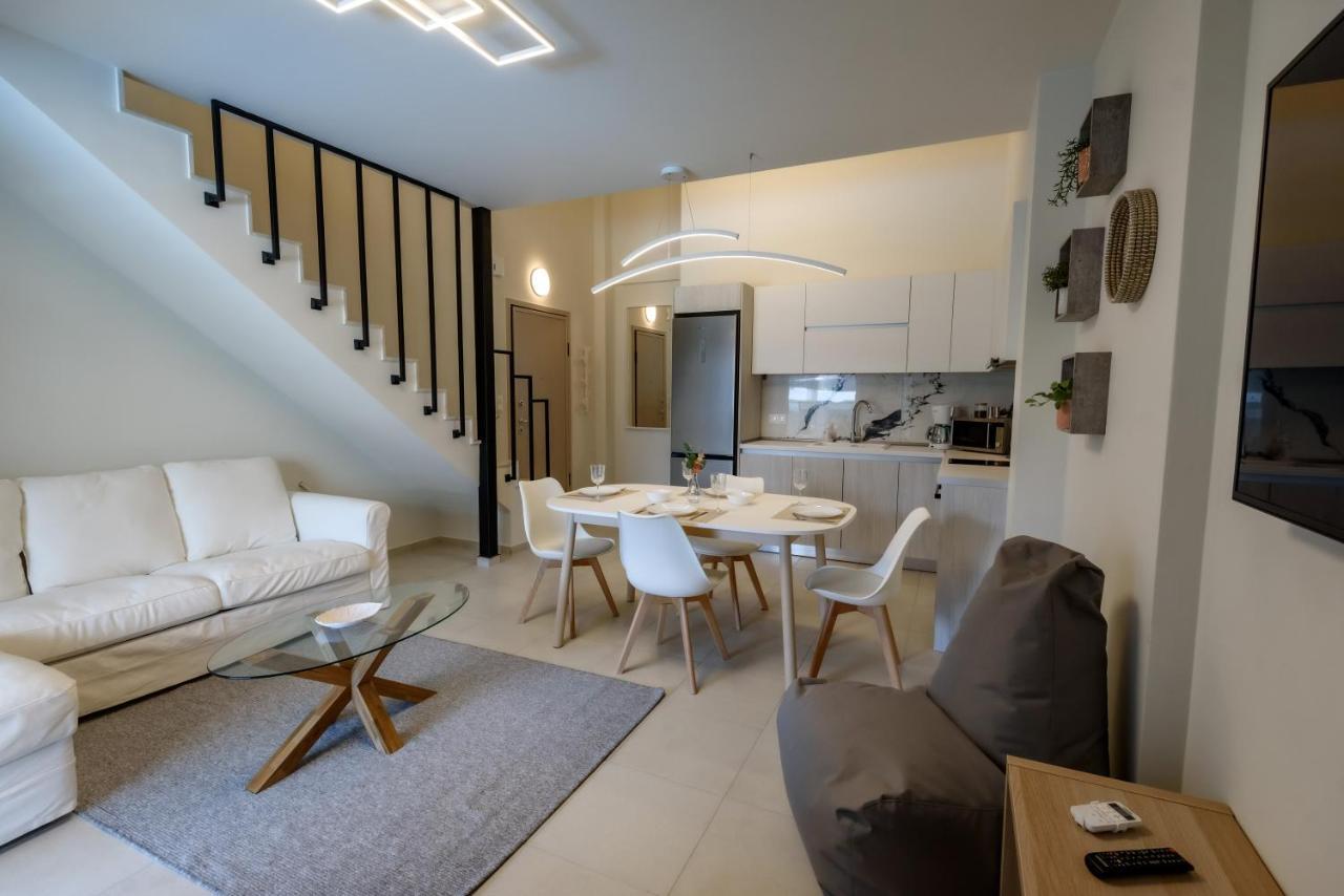 Itaka Familiy Apartments - Halkidiki Suites Com Nikiti  Bagian luar foto